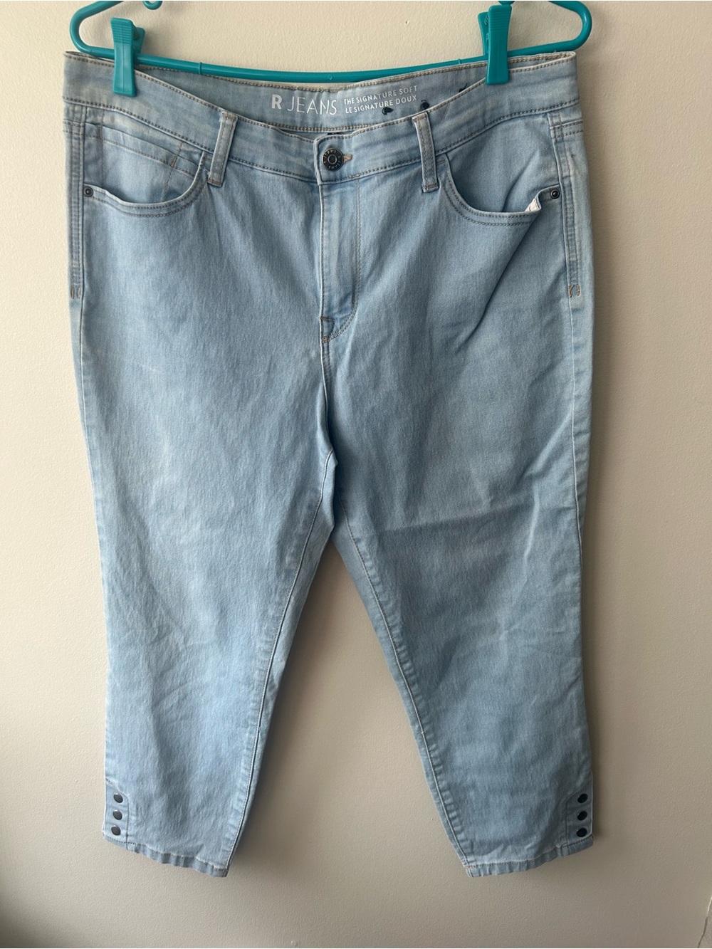 Light Blue Cropped Capris with Button Hem